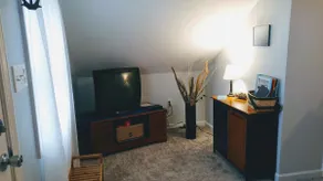 Lake Erie Retreat - Image 5