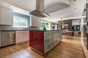 Modern Escape in the Woods of the Berkshires - 4br - Image 3