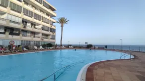 Oceanfront apartment with pool /wifi - Image 5
