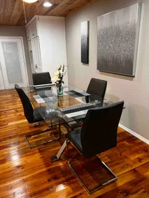 2 Bedroom Luxury Home.. Wooden Floors and Ceilings - Image 4