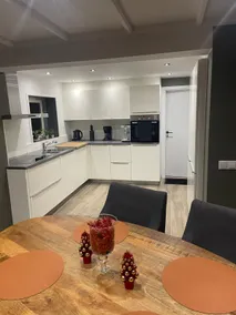 Detached house equipped with all necessities - Image 5
