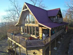 Hooper Cabin - Image 2