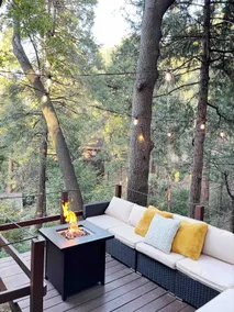 Couples Retreat with Hot Tub & Fire pit - Image 5