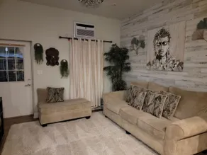 The Royal Zen Den - Image 4