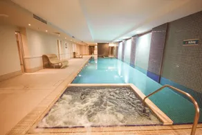 Lux beachfront. 4 guests.Free carpark - Image 3