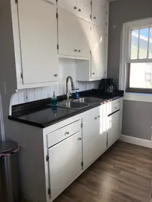 Unique Downtown Apartment - Image 5