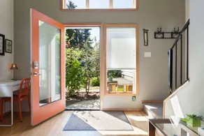 Portland Nest Guesthouse - Image 4