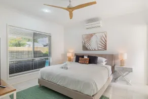 M a k i n’ W a v e s | Beach house l Heated Pool! - Image 4