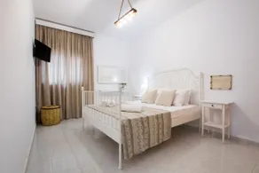 AMALTHIA VILLA - Image 5