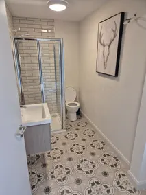 Darcy Magee Apartment No1 - Image 4