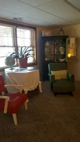 Safe, Clean, Convenient, and Quaint Apartment - Image 5