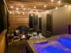 6BR Lodge w/ Hot Tub & Fire Pit | Sleeps 16 - Image 5