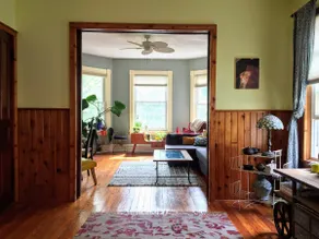 Sunny Spacious 2nd Fl home near Union College, Proctors, Ellis - Image 5