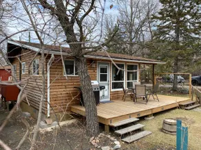 Comfy Cozy Cedar Lake House in Grand Beach - Image 4