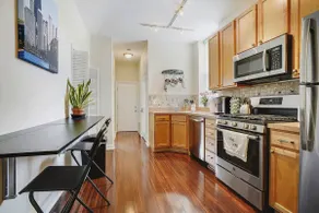 Pets OK | Walk Score 95 | Desk | 1,750ft² |W/D - Image 3