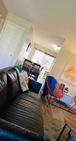 Comfortably sleeps 7, 3 bdrm, 2F bath duplex - Image 5