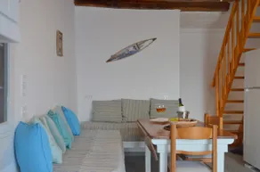 Blue Sea House - Image 4
