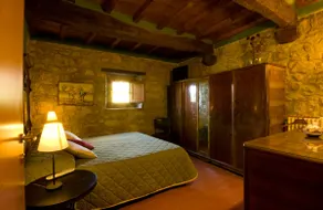 Two-bedroom apartment with pool - Image 4