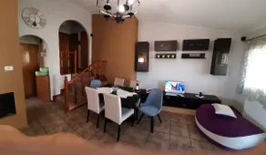 Alexandra's - Image 2