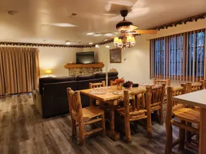 Relaxing cabin near Starved Rock - Image 2