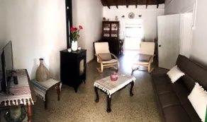 ‘George & Joanna’ Guesthouse Gourri - Image 2