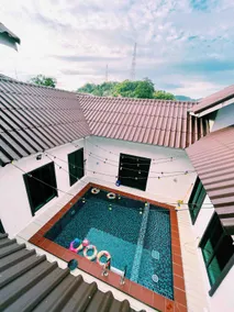 Isetia Homestay | Netflix | Private Pool - Image 2