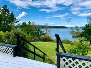 Family-Friendly Seaside House, Near Ferry and YYJ - Image 3