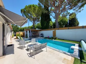 Air-conditioned villa with heated swimming pool in Provence - Image 3