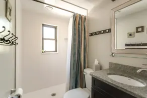 Calm and cute 1.5 bedroom Apt -Yosemite Falls - Image 3