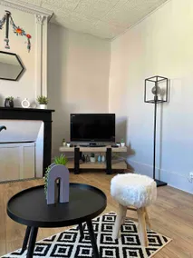 Cozy Gîte - 72 m2 - 2 Bedrooms - Downtown - Fully equipped - Image 4
