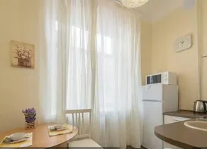 One bedroom, Luxe, 29 Kreschatyk, Centre of Kiev - Image 3