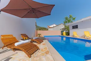 Bol: Feel the Traditional stone and wood house with heated swimming pool - MARTI - Image 2