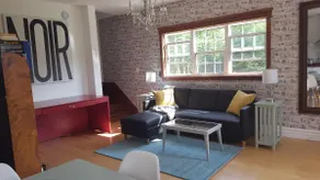 Robyn’s Nest, where modern meets country - Image 2