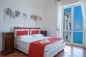 Casa Bettina, Amalfi Coast [Seaview, AC & WiFi] - Image 2
