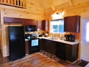 ❤Clean Cabin WiFi in-town Easy access PAVED Black Mountain 15min to Asheville - Image 5