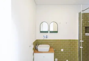 Bright Loft in the Village Center - Image 5