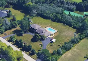 2-Acre Highland Park Retreat with Heated Pool ~ 5* - Image 4
