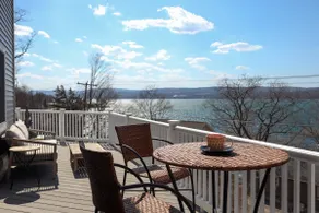 Lake House-Sunset Views-HOT TUB-Couples Retreat - Image 3