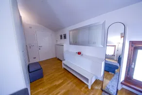 King of the Lake - 2 bedroom apartment - Image 5