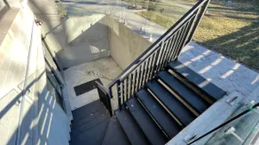 1 bedroom basement apartment with free parking. - Image 2