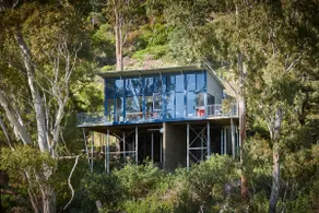 Tamar River Apartments - Vines 1 Bed - Image 3