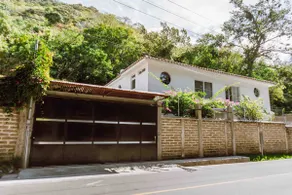 Luxury villa, close to lake. - Image 4