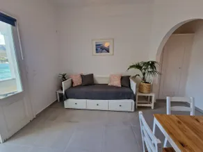 Relaxing Thalassa apartment near the center of Andros - 2 minutes walk - Image 4