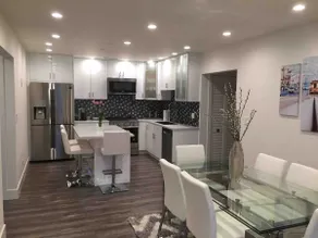 Spacious 3BR Home Near San Francisco - Image 2