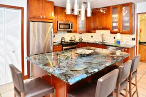 OCEANVIEW Remodel, Étapes pour AMAZNG KAM2, REVUES 5 ÉTOILES! SLEEPS 8, PISCINE / HTUB / WIFI - Image 5