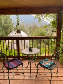 Hazelnut B&B - Cozy Private Walkout Suite - Image 5
