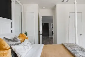 4914 The Orange House- In the Heart of San Diego - Image 3