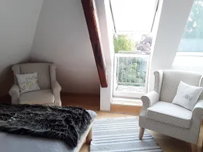 Large luxury 3-room apartment in villa near the trade fair - Image 4