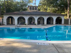 Wave of relaxation- pet-friendly villa with parking & court - Image 5