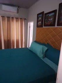 Lovely 1-bedroom condo & free parking on premises - Image 3